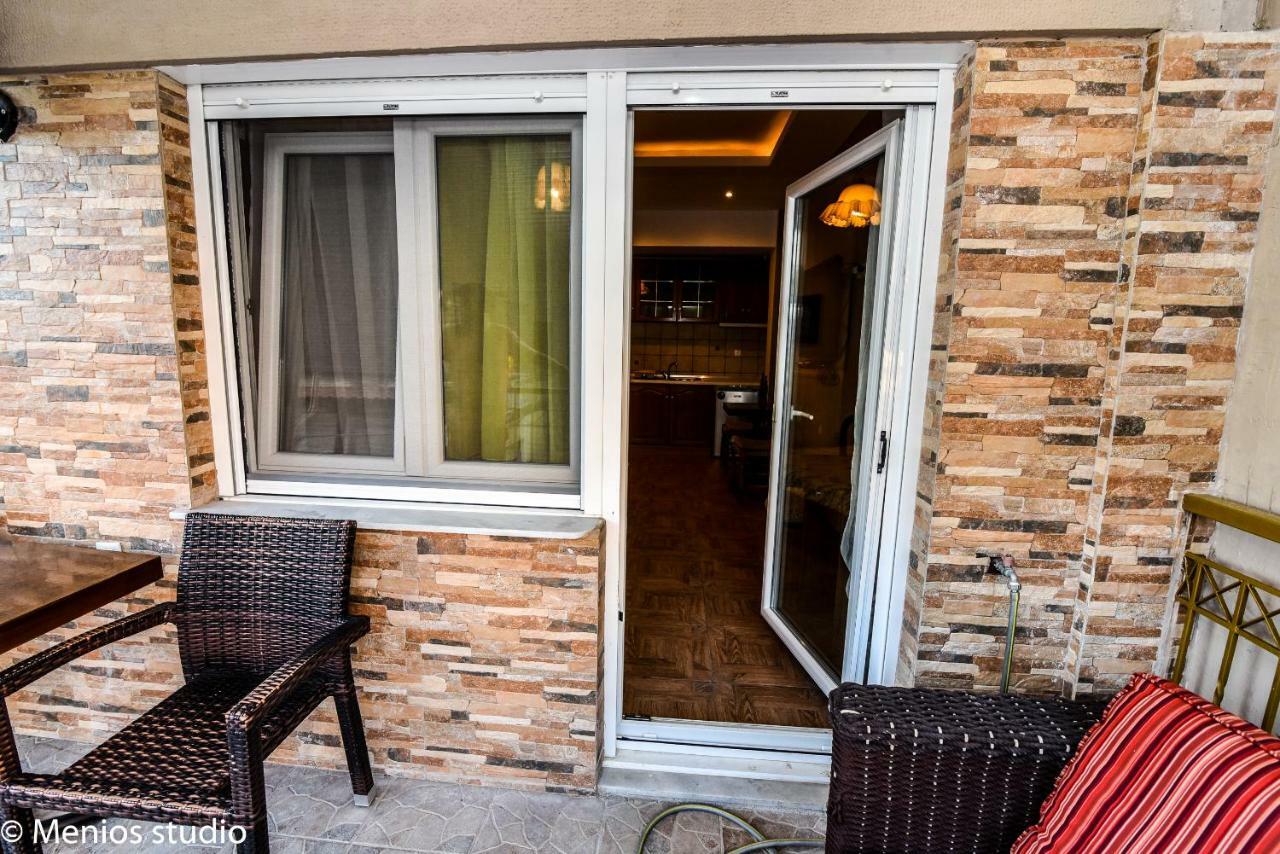 Menios Apartments And Studios Nea Kallikrateia 외부 사진
