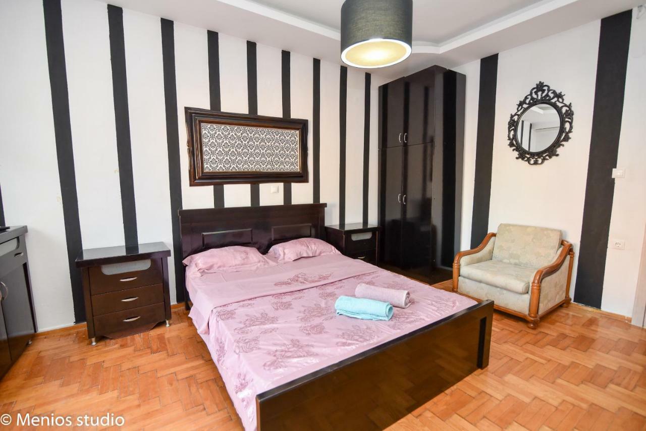 Menios Apartments And Studios Nea Kallikrateia 외부 사진