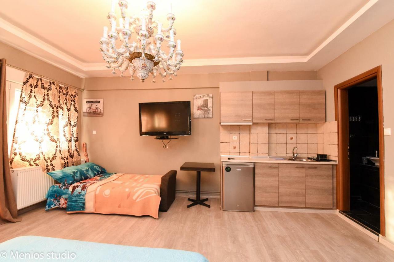 Menios Apartments And Studios Nea Kallikrateia 외부 사진