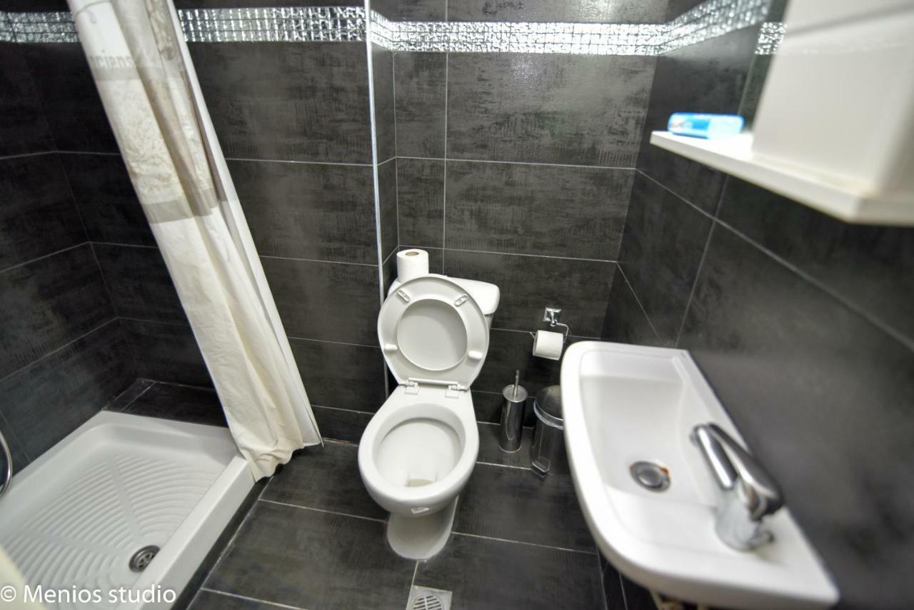 Menios Apartments And Studios Nea Kallikrateia 외부 사진
